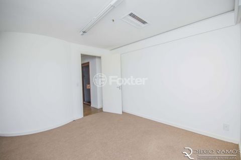 Image 9 - 181030