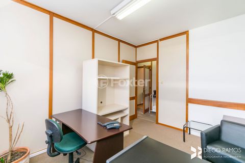 Image 17 - 187212