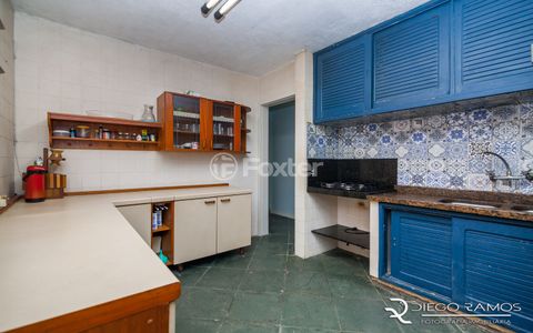 Image 17 - 190136