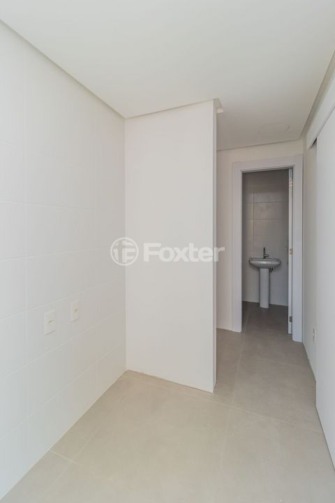 Image 8 - 196843
