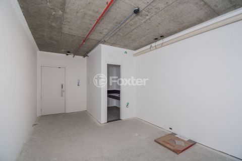 Image 8 - 197313