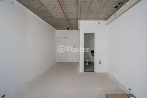 Image 12 - 197313
