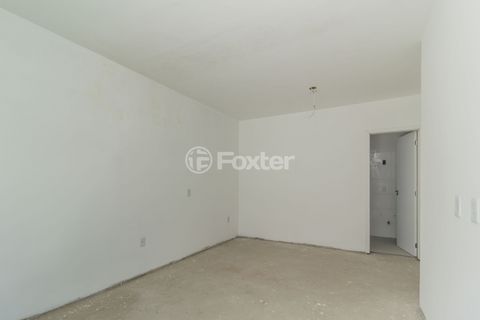 Image 10 - 198402