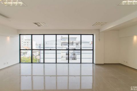 Image 17 - 203431