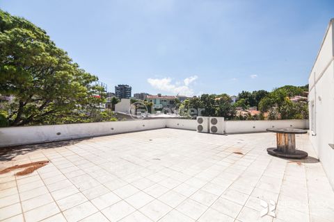 Image 15 - 203603