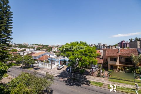 Image 17 - 203603