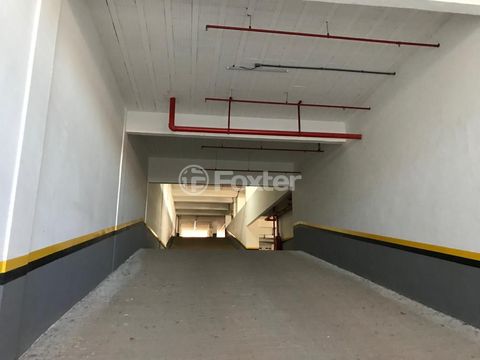 Image 10 - 205175
