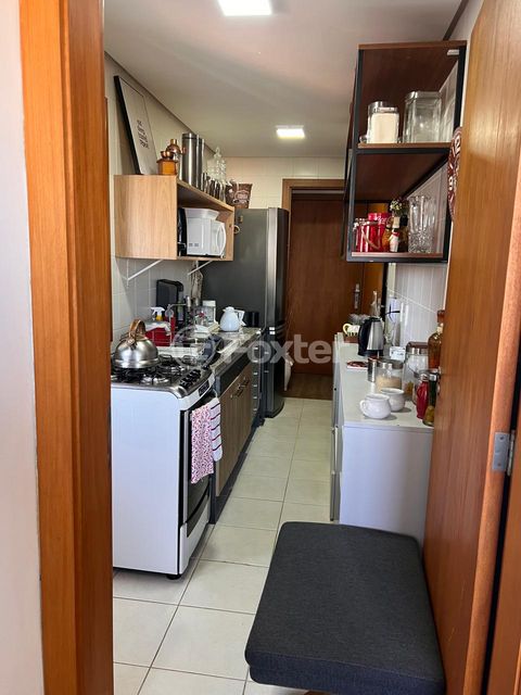 Image 10 - 207630