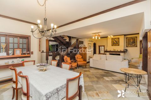 Image 8 - 208298
