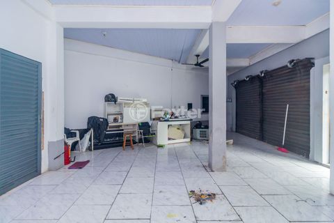 Image 3 - 209555