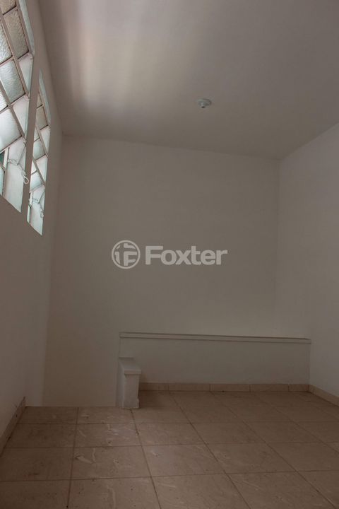 Image 10 - 209846