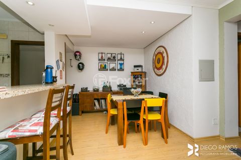 Image 3 - 210000