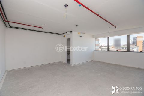 Image 1 - 211002