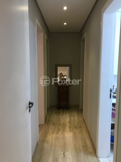 Image 11 - 213815