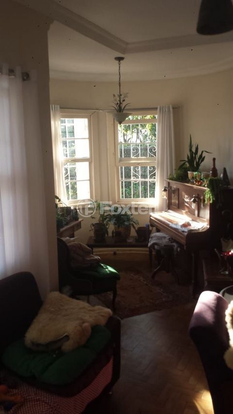 Image 3 - 213968