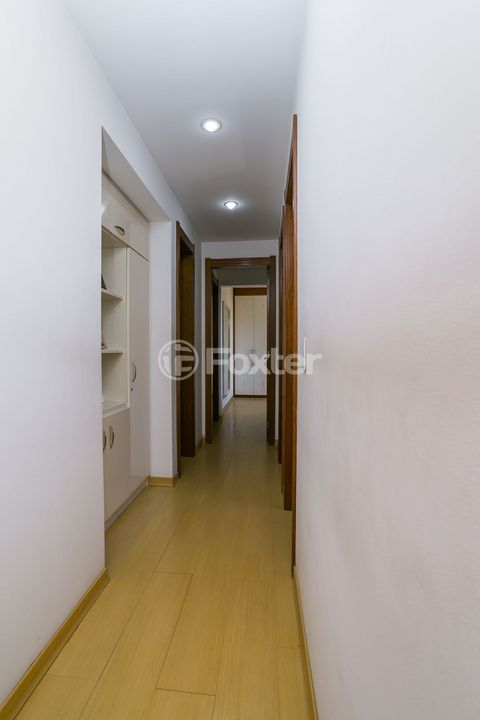 Image 7 - 214359