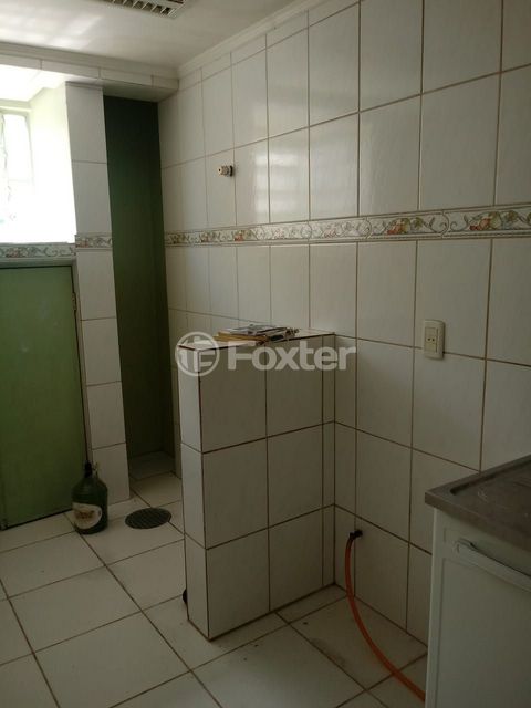Image 11 - 214742