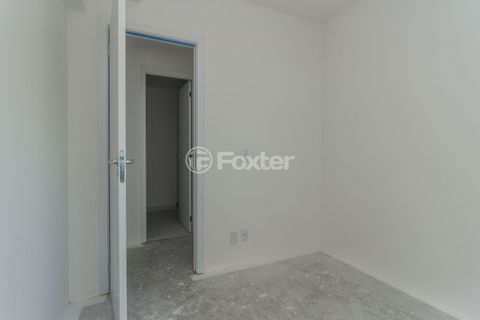 Image 11 - 216020