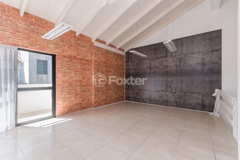 Image 15 - 216327