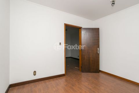 Image 10 - 216545