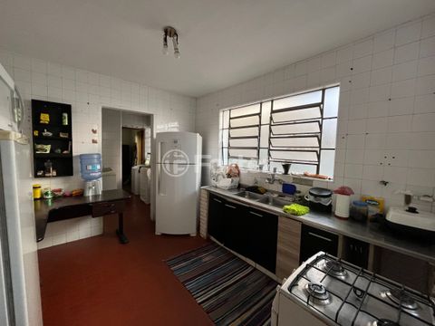 Image 9 - 218709