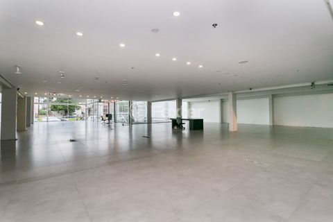 Image 4 - 218781