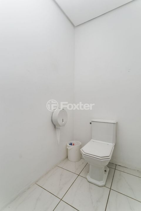 Image 19 - 218781