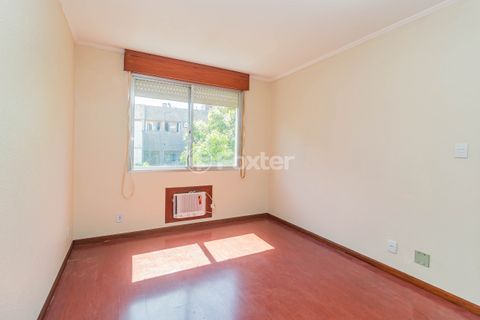 Image 7 - 219001