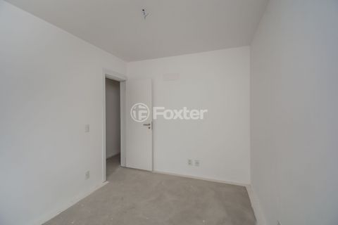 Image 12 - 219536