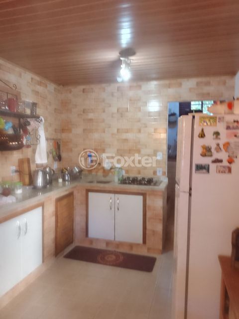 Image 4 - 220746