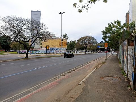 Image 6 - 221028