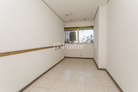 Image 10 - 221593