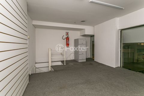 Image 8 - 221697