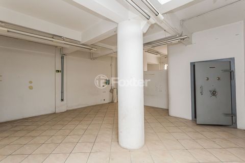 Image 9 - 222055