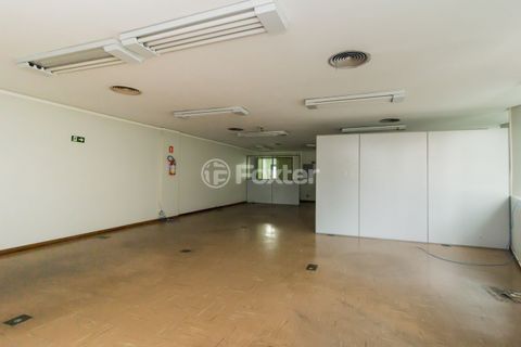 Image 1 - 223660