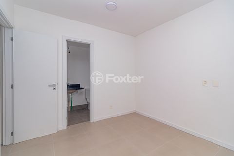 Image 17 - 226603