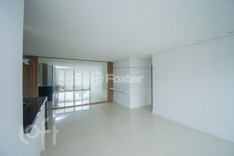 Image 2 - 226900
