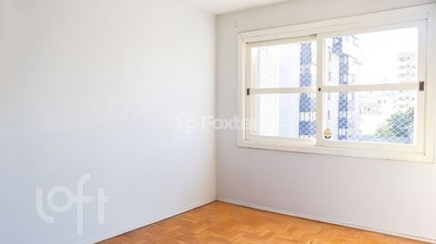 Image 19 - 228081