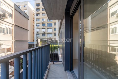 Image 3 - 228612