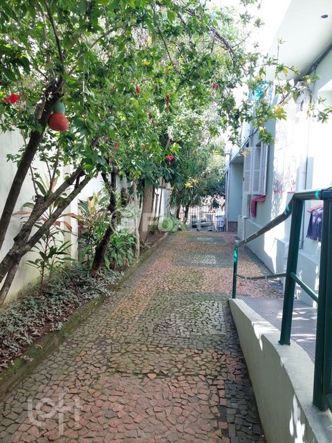 Image 14 - 230182