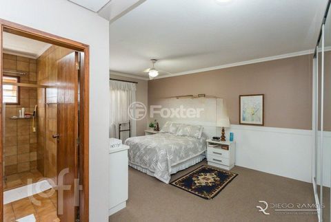 Image 17 - 232821