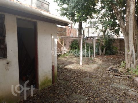 Image 0 - 232823