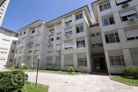 Image 4 - 233947