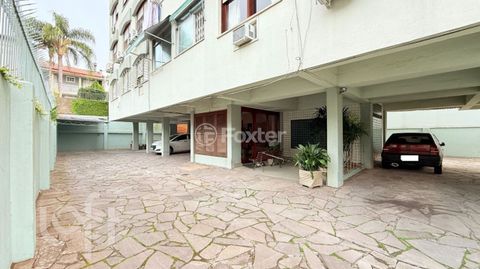 Image 19 - 235595