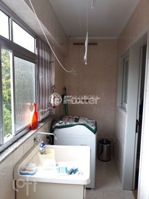 Image 6 - 235654