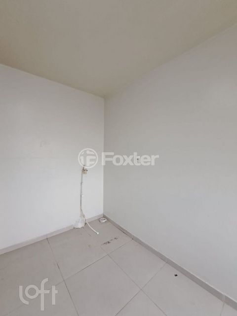 Image 3 - 235731