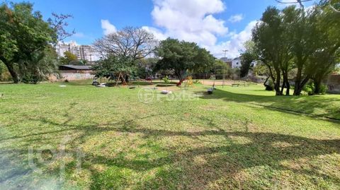 Image 17 - 235770
