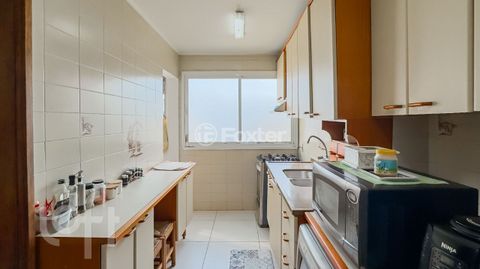Image 17 - 236105