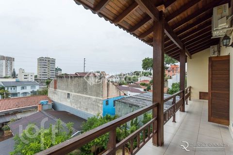 Image 15 - 236391