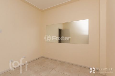 Image 17 - 236685